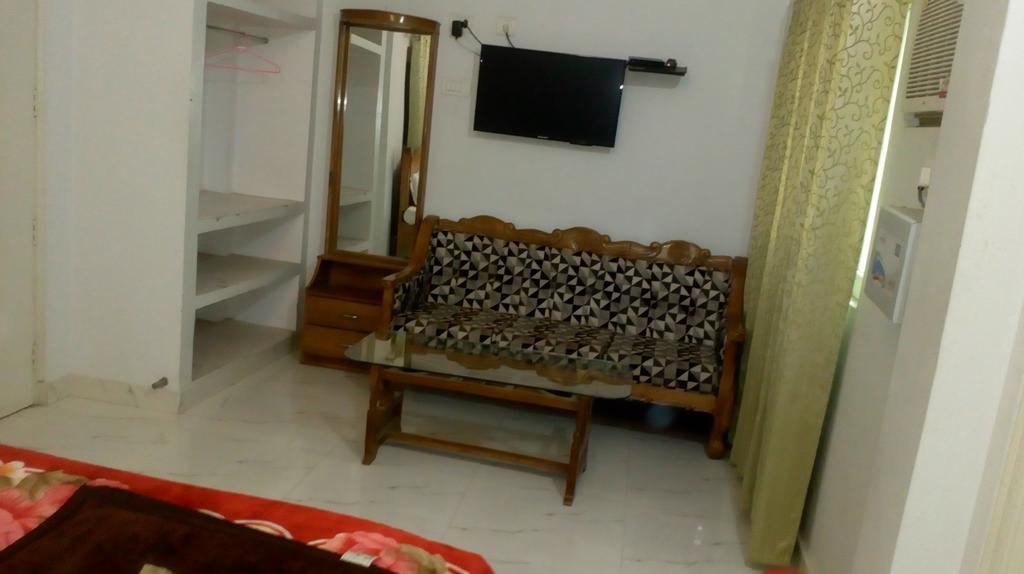 Dynasty Guest House Varanasi Exterior photo